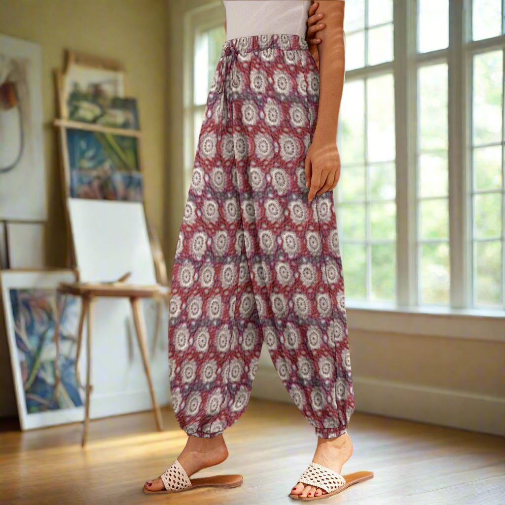 Cranberry Crochet Women's Carrot Pants