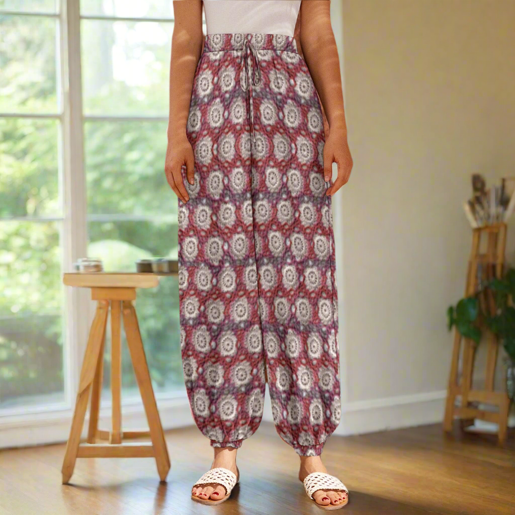 Cranberry Crochet Women's Carrot Pants