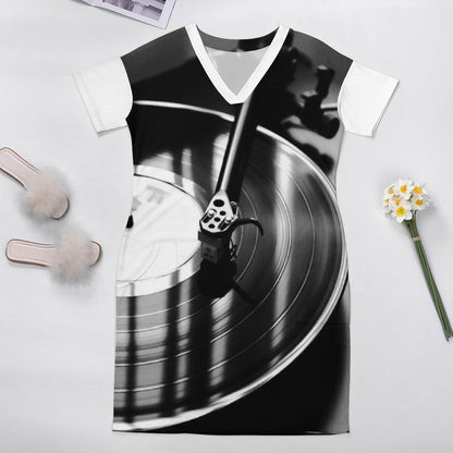 You Spin Me V-Neck Baggy Dress with Pockets