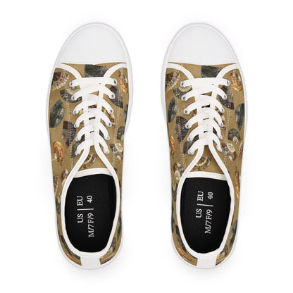 Antique Folding Fans of Art on Stylish Women's Low Top Sneakers - Unique Fan Design